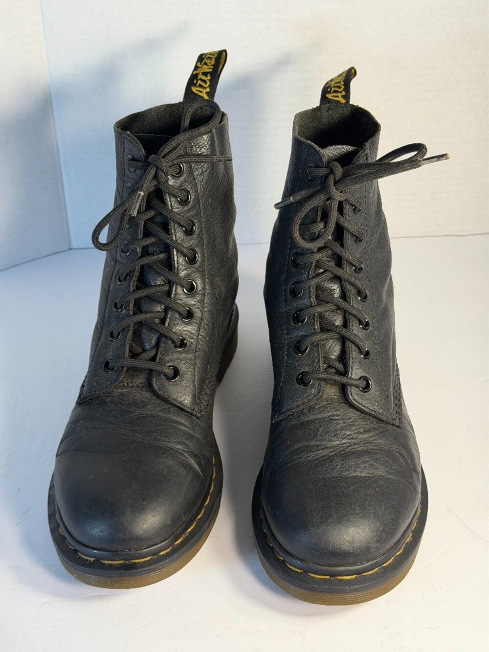 Women's size 8 Dr. Martens Black leather boots